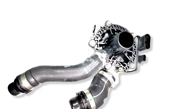 Mercedes-Benz C W206 Water pump A2542001300