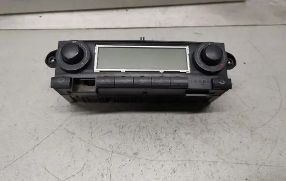 Seat Ibiza III (6L) Climate control unit 6L0820043A
