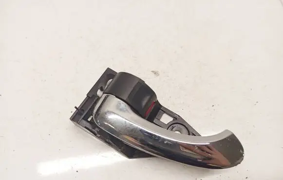 Toyota RAV 4 (XA30) Rear door interior handle 
