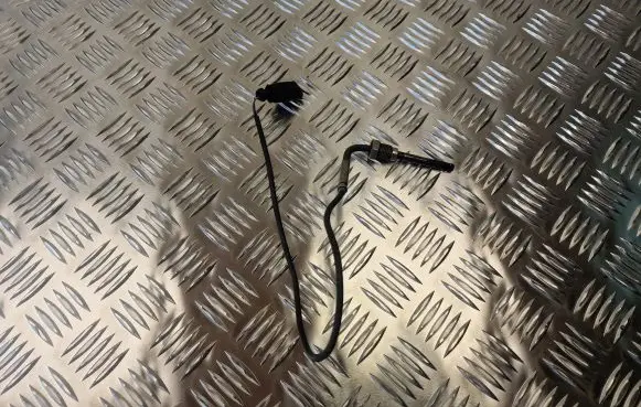 Audi A8 S8 D3 4E Exhaust gas temperature sensor 038906088A