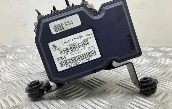 Audi Q3 8U ABS Pump 5N0614109BA