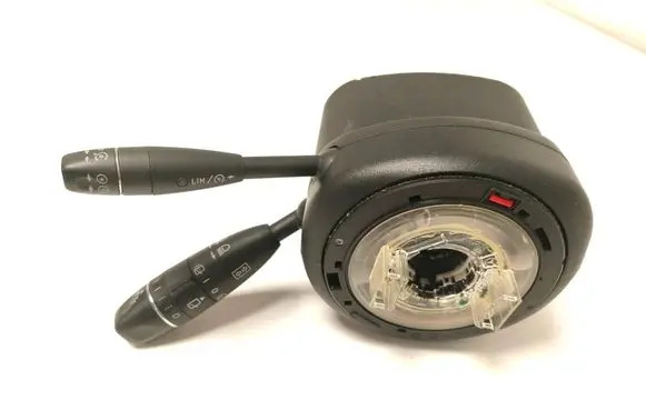 Wiper turn signal indicator stalk/switch