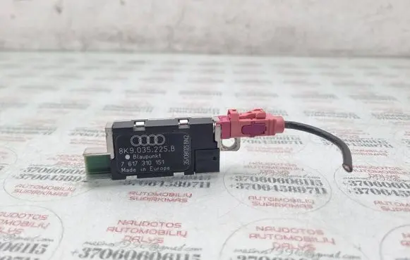 Audi A4 S4 B8 8K Aerial antenna amplifier 8K9035225B