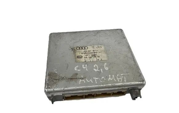 Volkswagen PASSAT B4 Engine control unit/module 4A0907473D