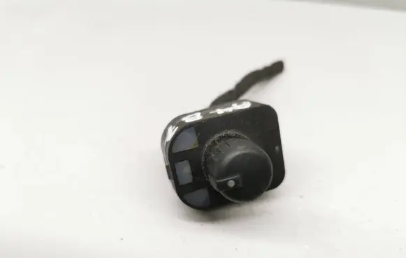 Audi A4 S4 B7 8E 8H Wing mirror switch 8E0959565