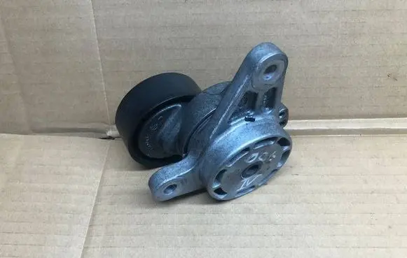 Skoda Octavia Mk4 Generator/alternator belt tensioner 04L903315C V280