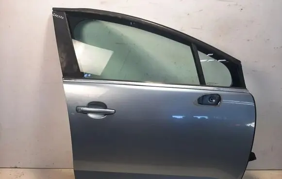 Peugeot 5008 Front door 
