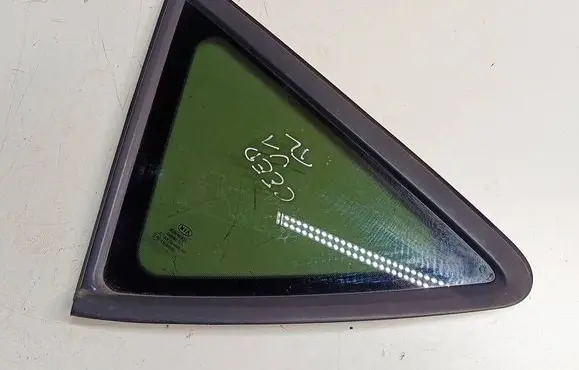 KIA Ceed Rear vent window glass 878101H100U1 878101H100