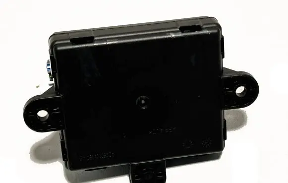 Volvo S60 Door control unit/module 31343873 16639