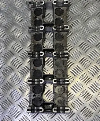 Mercedes-Benz C W203 Camshaft holder R6110160504