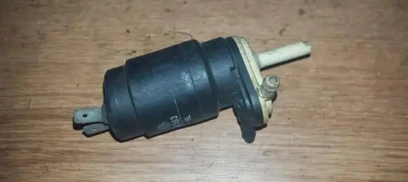 Fiat Bravo - Brava Windscreen/windshield washer pump a643