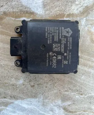 Maserati Levante Blind spot module 670100397 174115869