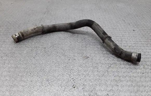 Nissan X-Trail T30 Engine coolant pipe/hose
