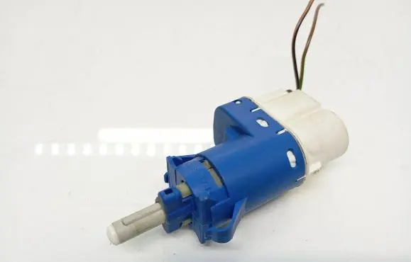 Brake pedal sensor switch