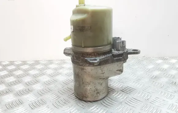 Volvo V50 Power steering pump 4N513K514DS 4N513K514C6S4B