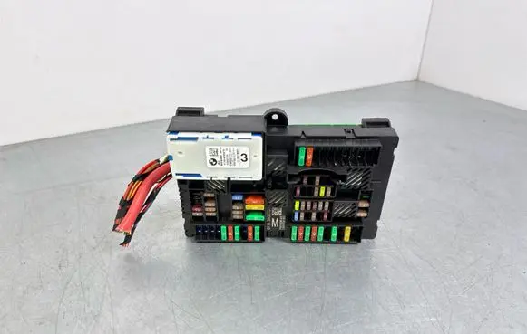BMW 3 G20 G21 Fuse module 5A0E7D1