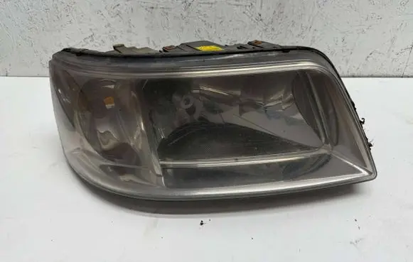 Volkswagen Transporter - Caravelle T5 Headlight/headlamp 7H1941016J 13661367 0301191302