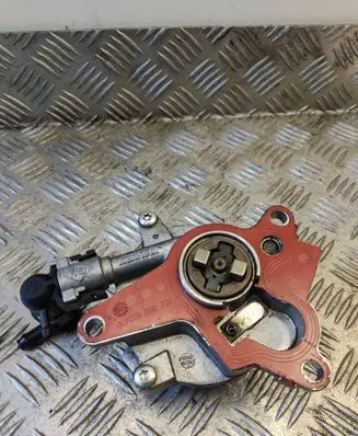 Renault Koleos I Vacuum pump 796090A 8200796080 230408