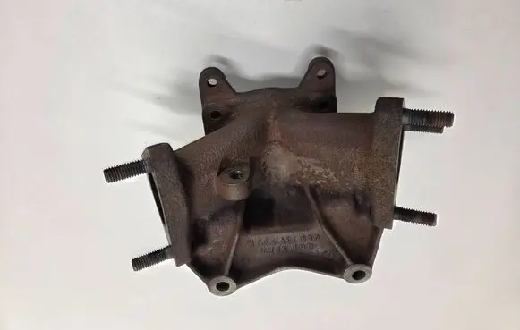 Audi A6 S6 C5 4B EGR valve cooler bracket 059130793B