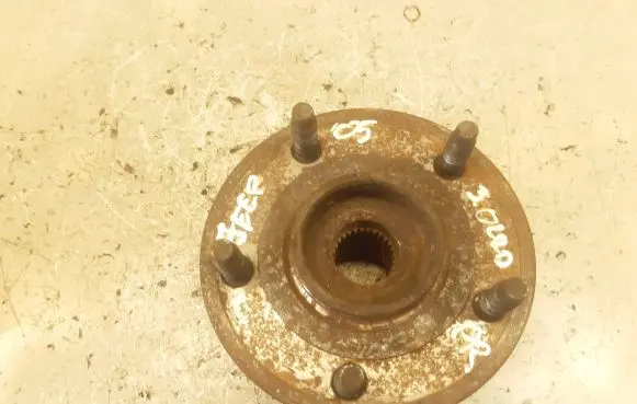 Jeep Grand Cherokee (WK) Front wheel bearing hub 