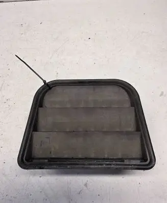 Volvo S60 Quarter panel pressure vent 31291229