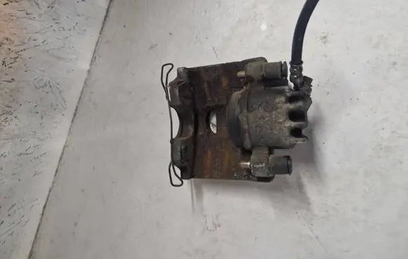 Citroen C4 III e-C4 Front brake caliper 9835571780
