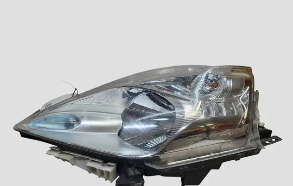 Nissan Leaf I (ZE0) Headlight/headlamp 260603NL0B 90063135