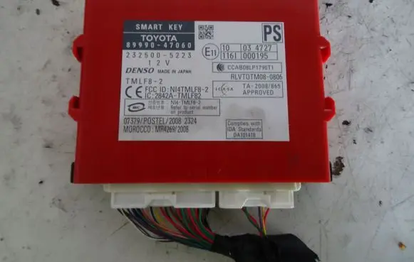 Toyota Prius (XW30) Keyless (KESSY) go control unit/module 8999047060