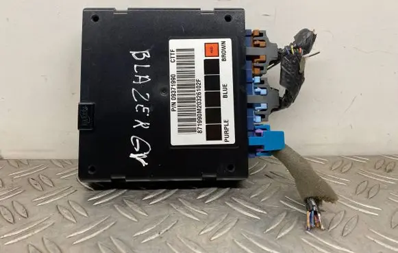 Chevrolet Blazer Engine control unit/module ECU 09371990