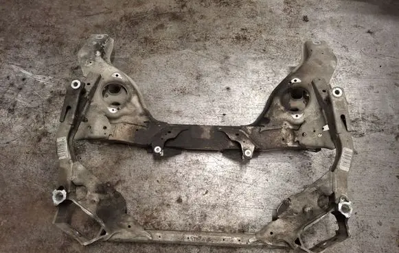 BMW 1 E81 E87 Front subframe 2181644 31116785639 6785639