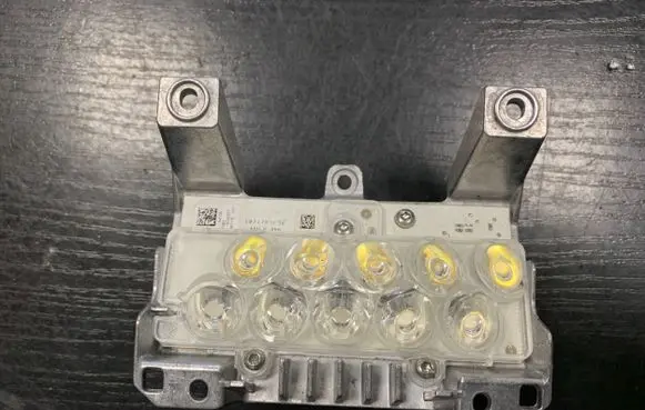 Mercedes-Benz C W205 LED ballast control module 1305715204