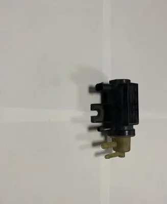 Mercedes-Benz Sprinter W906 Turbo solenoid valve A0091533128 0091533128