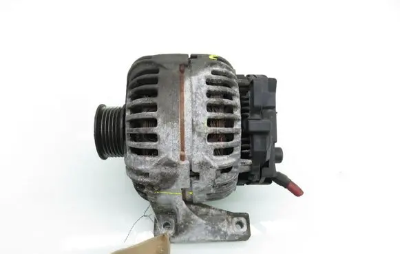 Volvo XC90 Generator/alternator 8637849 0124625001