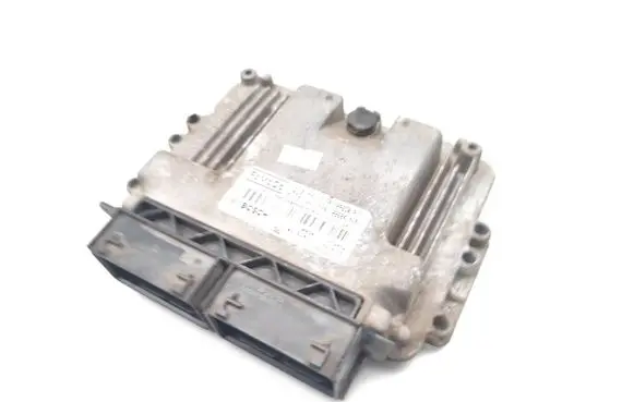 Ford Focus Engine control unit/module F1FA-12A650-ATF 0261S12867 F1FA-12B684-AEA