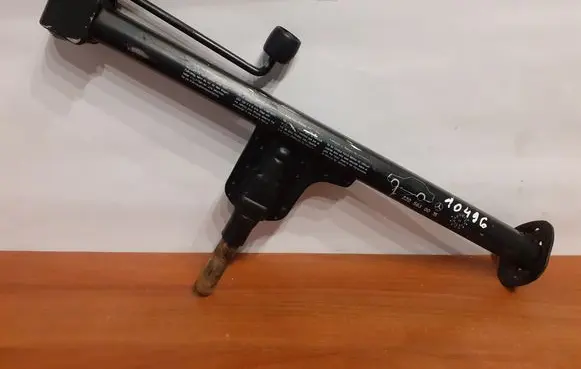 Mercedes-Benz S W220 Lift Jack 10496 2205830015