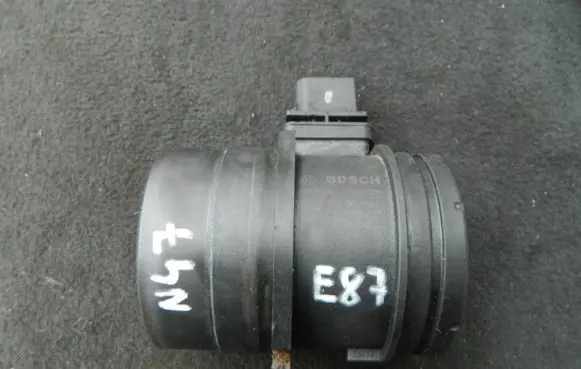 BMW 1 E81 E87 Mass air flow meter 7788743