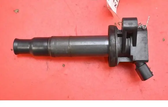 Toyota Corolla E120 E130 High voltage ignition coil 9008019019