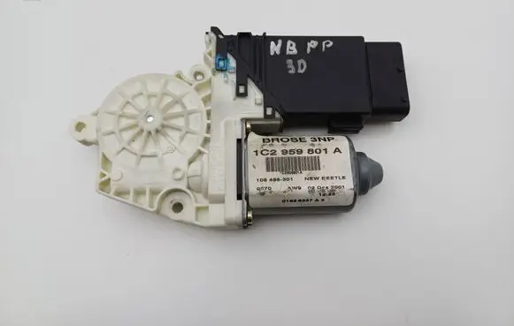 Volkswagen New Beetle Front door window regulator motor 1C2959801A