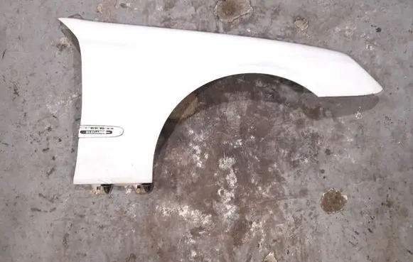 Mercedes-Benz E W211 Fender 2118801418 2118800818