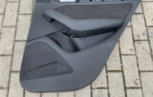 Audi Q5 SQ5 Rear door card panel trim 8R0867306