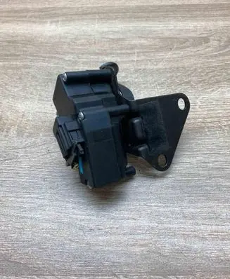 Volkswagen Sharan Air flap motor/actuator 7M0847079 95VW14453AB