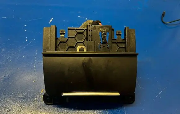 Audi A4 S4 B8 8K Car ashtray 8K0857951