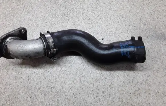 Audi Q7 4L Intercooler hose/pipe 7L8145979