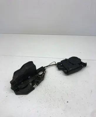 BMW 7 F01 F02 F03 F04 Front door lock