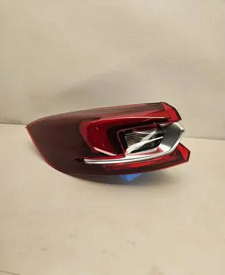 Opel Insignia B Rear/tail lights YR00147980 20590501
