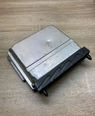 Volvo V70 Engine control unit/module ECU 08677708A 0281010319