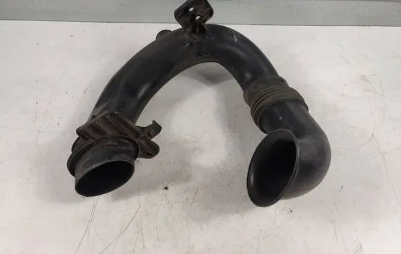Citroen DS5 Air intake hose/pipe 9680957080