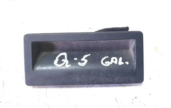 Audi Q5 SQ5 8R Tailgate opening switch 5N0827566B