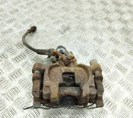 Volkswagen Golf VII Rear brake caliper 8V0615424D 5Q0615406CK