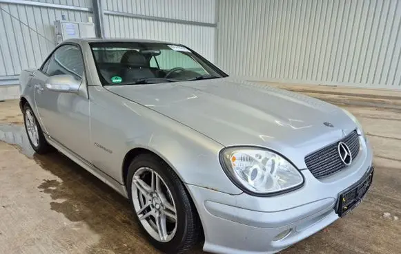Mercedes-Benz SLK R170 Fender 